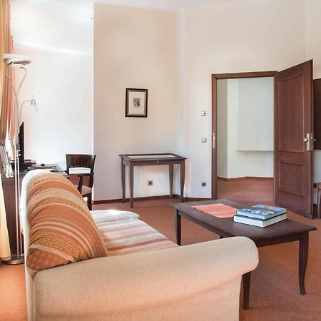 Hotel Alte Canzley Wittenberg Esterno foto
