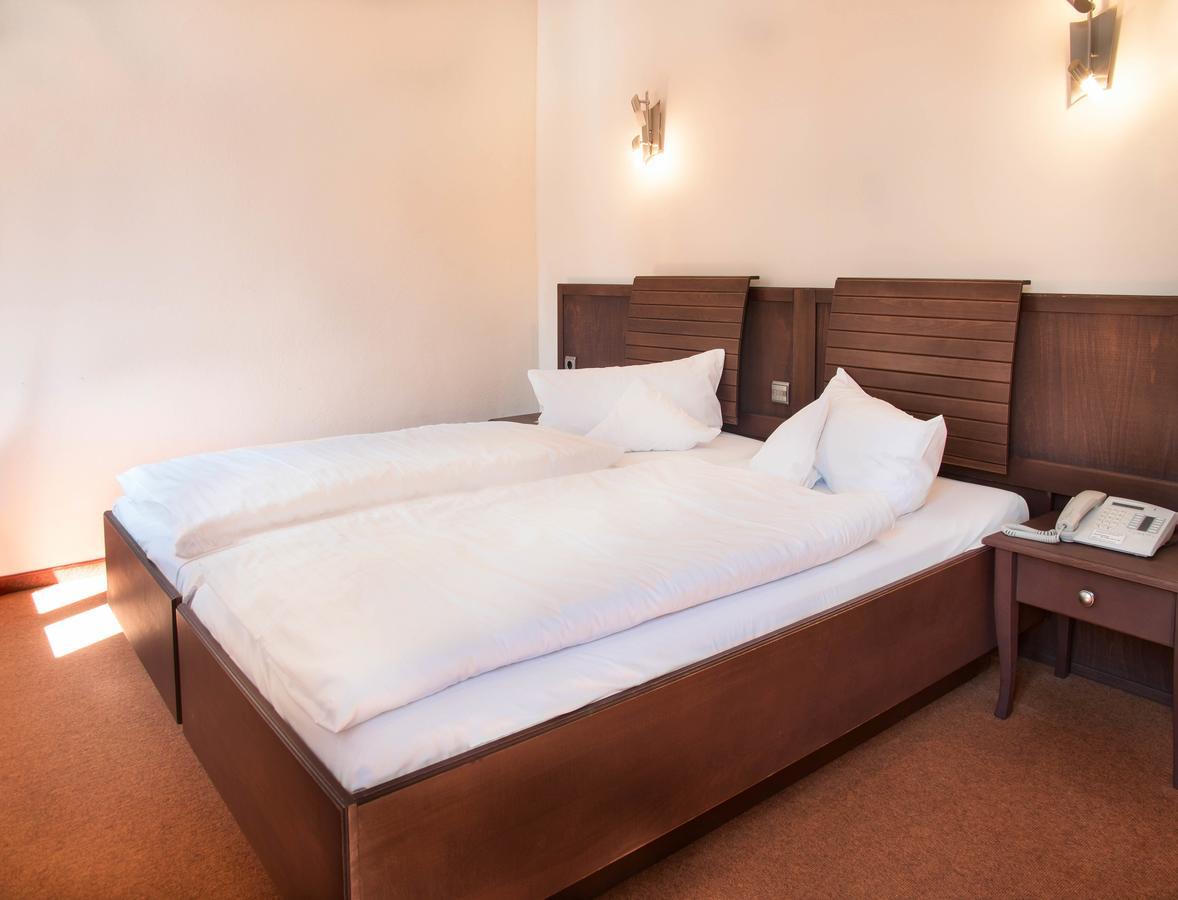 Hotel Alte Canzley Wittenberg Esterno foto