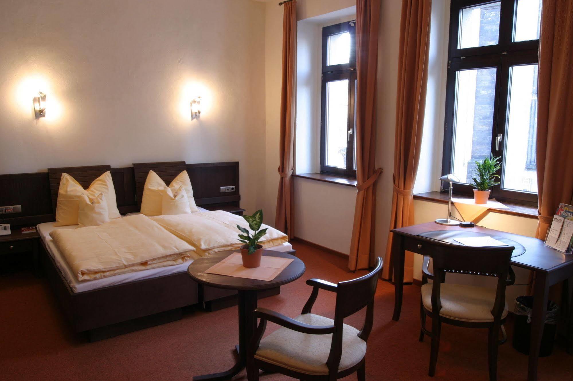 Hotel Alte Canzley Wittenberg Esterno foto