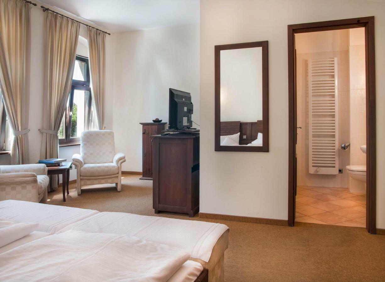 Hotel Alte Canzley Wittenberg Esterno foto