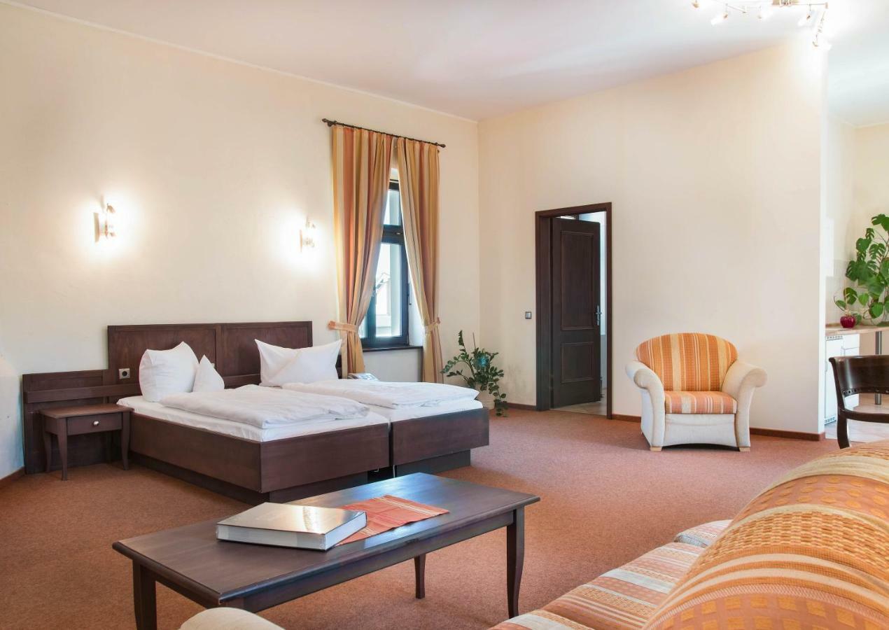 Hotel Alte Canzley Wittenberg Esterno foto