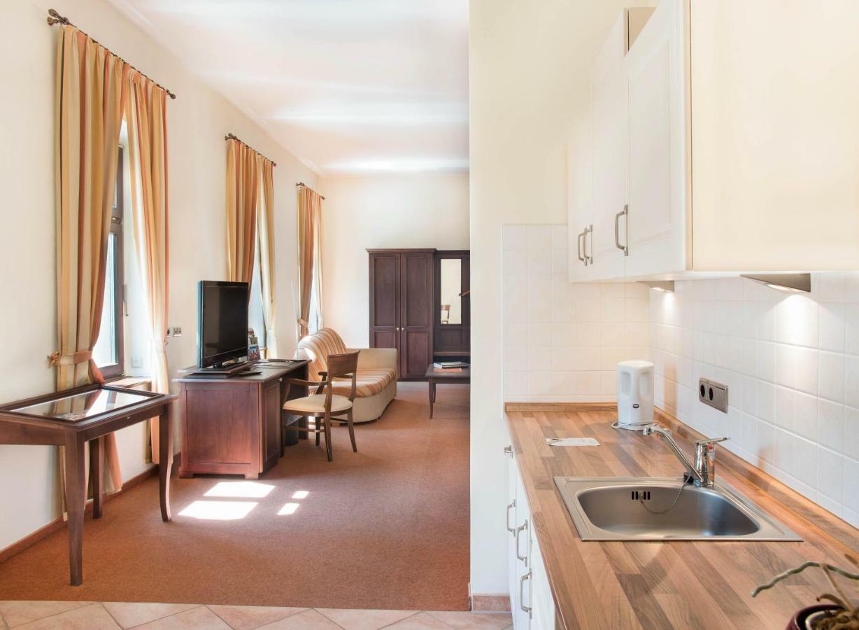 Hotel Alte Canzley Wittenberg Esterno foto