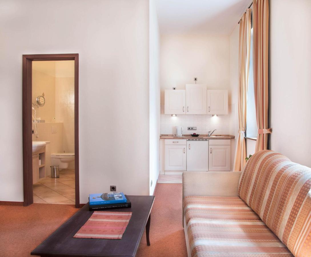Hotel Alte Canzley Wittenberg Esterno foto